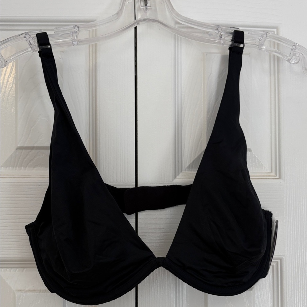 586 GapBody Black Women's Bra